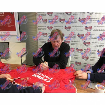 Legende uokvireni dres Liverpool FC Dalglish 1986 Signed Shirt Silhouette