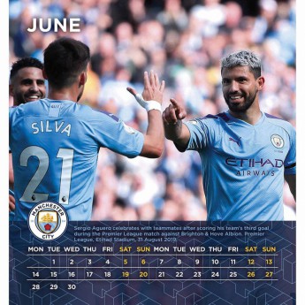 Manchester City stolni kalendar 2021