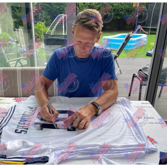Legende uokvireni dres Tottenham Hotspur FC 1994 Sheringham Signed Shirt (Framed)