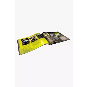 Valentino Rossi album s naljepnicama FROM ZERO A 46 FULL BAG EDITION STICKER ALBUM