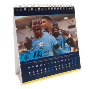 Manchester City stolni kalendar 2024