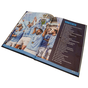 Manchester City knjiga Annual 2024 (English)