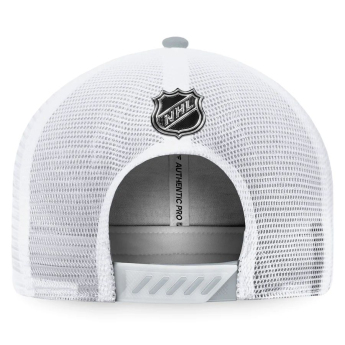 Los Angeles Kings kapa za bejzbol 2022 NHL Draft Authentic Pro On Stage Trucker Adjustable