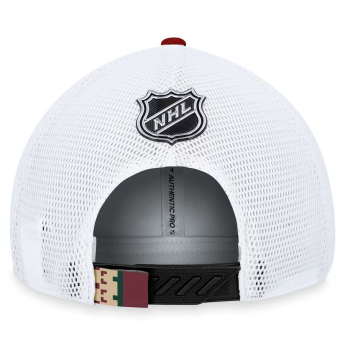 Arizona Coyotes kapa za bejzbol Draft 2023 Podium Trucker Adjustable Authentic Pro