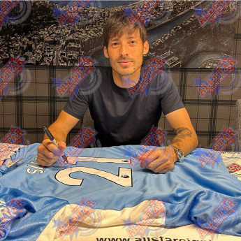Legende uokvireni dres Manchester City FC 2020-2021 David Silva Signed Shirt (Framed)