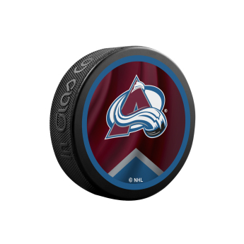 Colorado Avalanche pak reverse retro jersey souvenir collector hockey puck