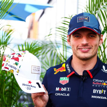 Red Bull Racing kapa za bejzbol Max Verstappen SE Las Vegas white F1 Team 2024