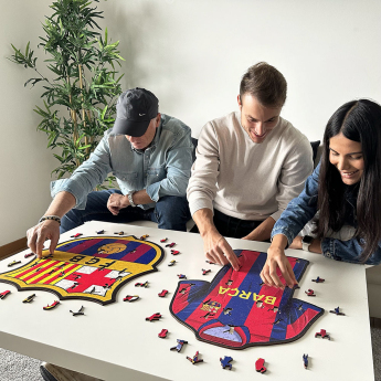 FC Barcelona drvene puzzle Crest 150 pcs