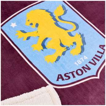 Aston Villa deka od flisa Sherpa