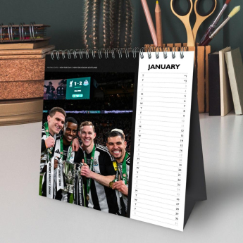 Newcastle United stolni kalendar 2026